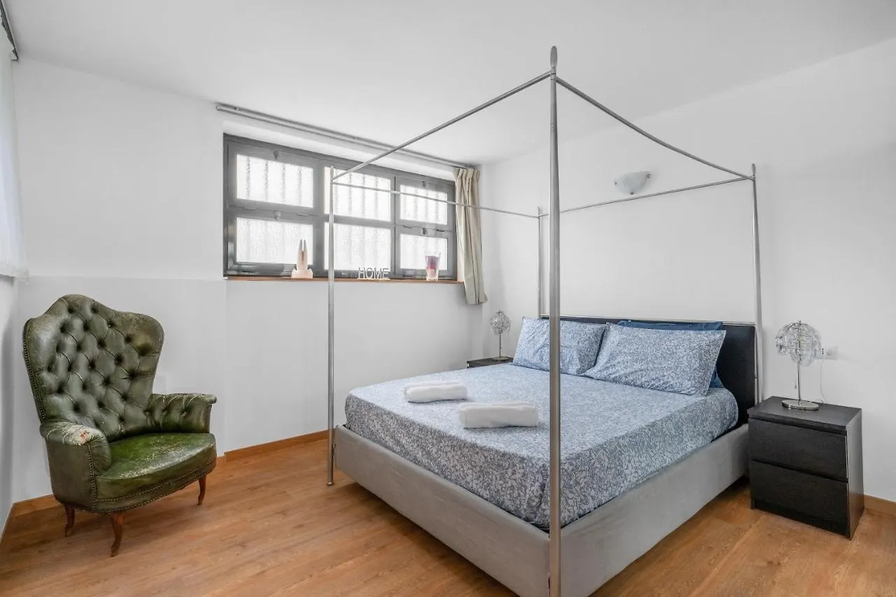 Apartment Pom10 -Loreto - Duomo- 5 Minutes From The Duomo Milan